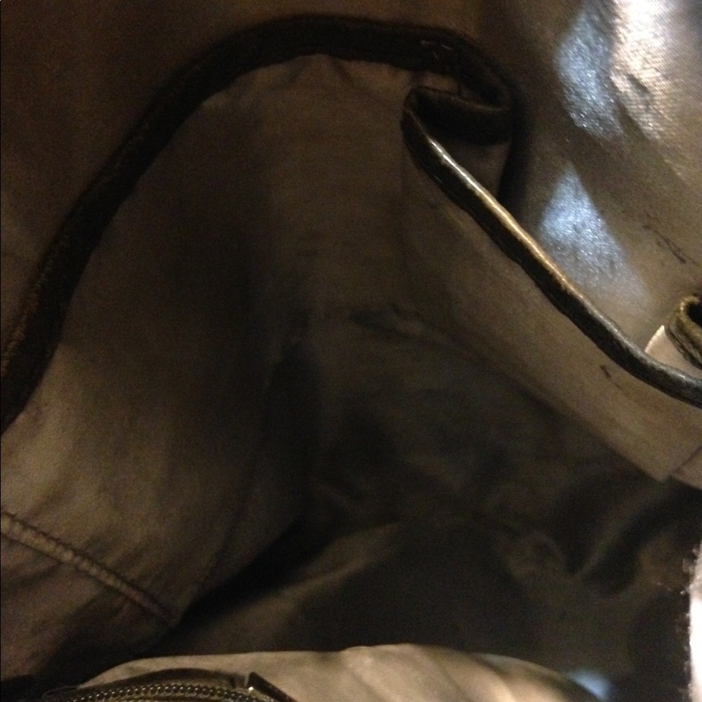 Kenneth Cole - Picture 4 of 8